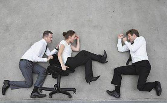 没做错被领导怼怎么办,老是被领导怼是什么原因