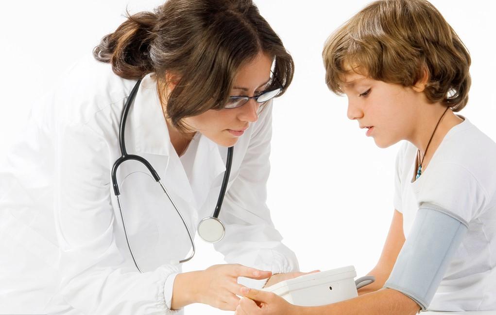 年轻人血压高有必要用药吗,继发性高血压应该吃什么药