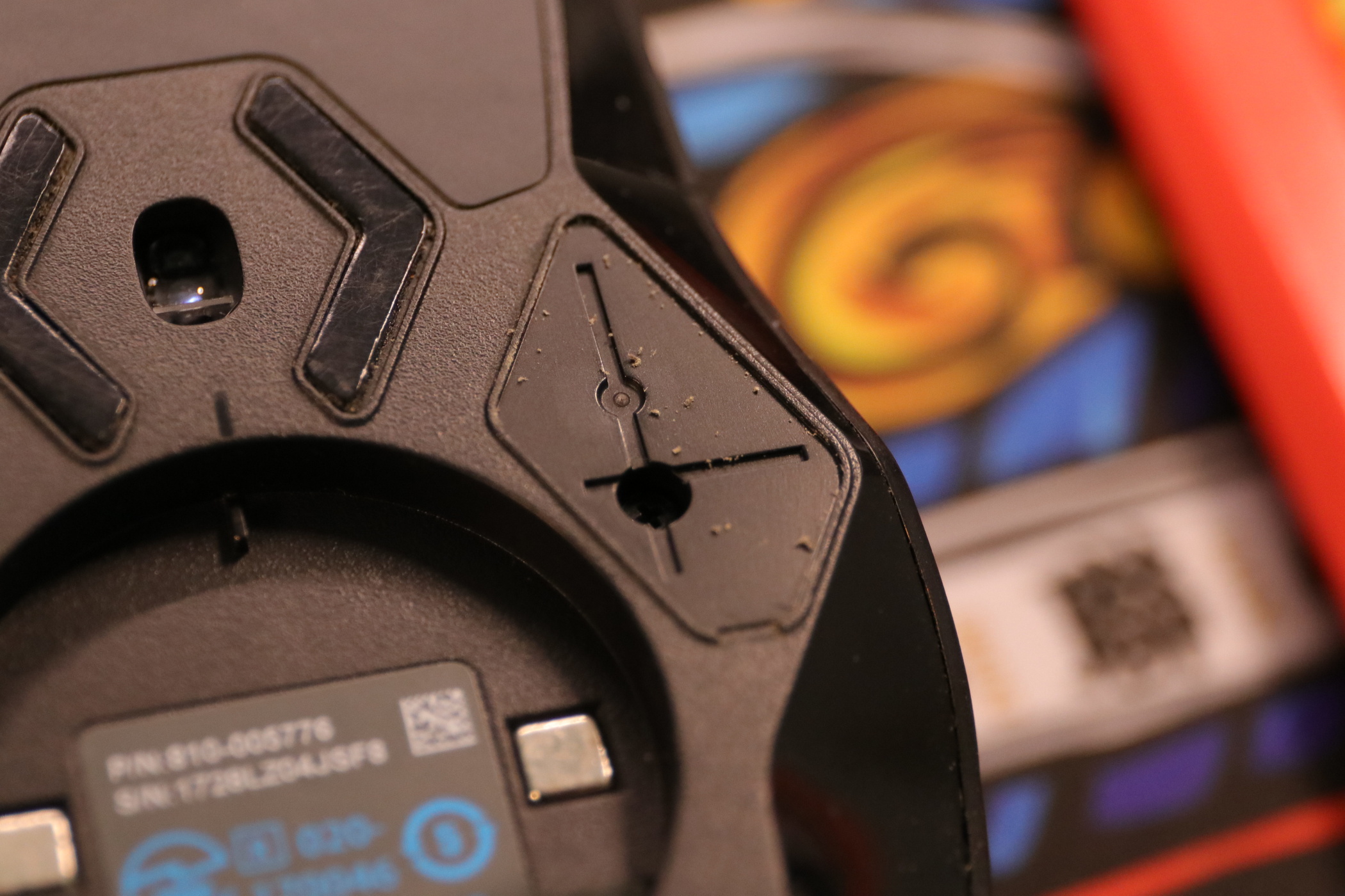 罗技无线游戏鼠标g304和g903,罗技g903鼠标拆卸教程