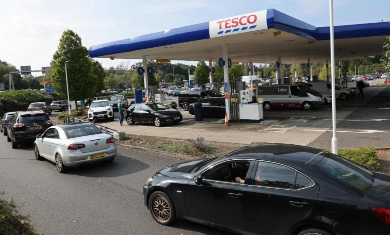 英国脱欧严重劳动力短缺,脱欧导致英国失业率上升原因