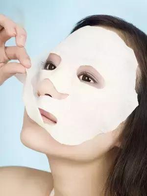 要怎么上妆才不会浮粉,上妆后浮粉起皮怎么补救