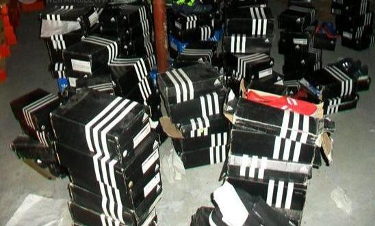 国外查获假鞋,英美海关查获莆田假冒鞋