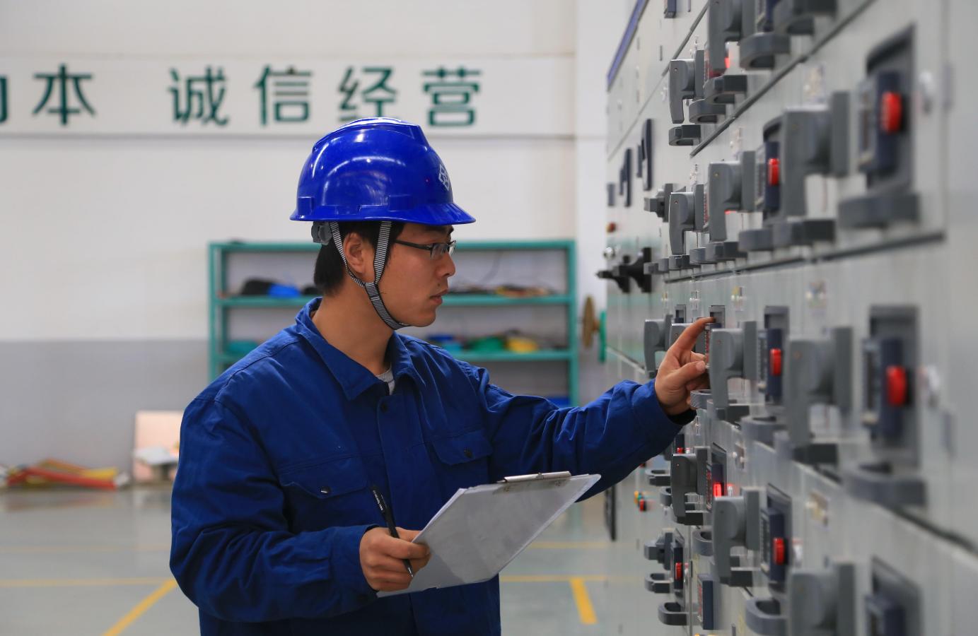 电热水器一年出多少触电事故,电热水器漏电能自动断电吗