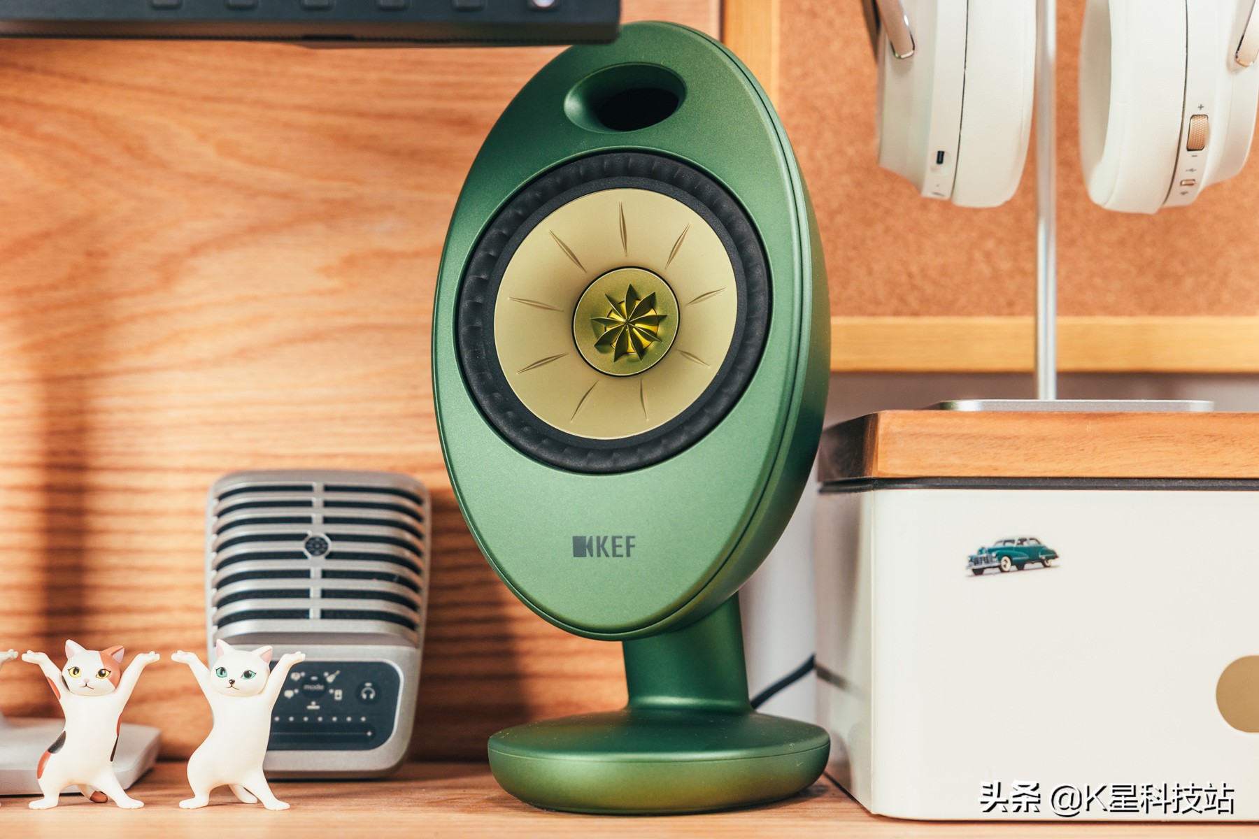 花2K为工作室准备了造型奇特的蛋，KEFEGGDUO有源桌面音箱值吗？