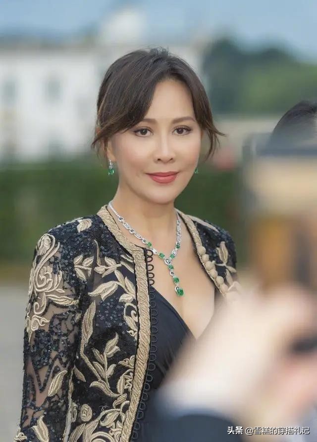 50岁女性戴什么饰品,30-40岁女人适合戴什么饰品