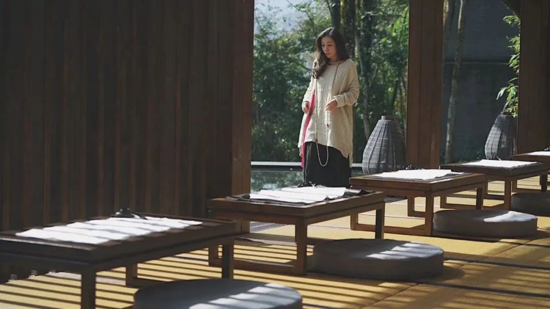 森林秘境的温泉,森林里野奢温泉度假酒店下午茶