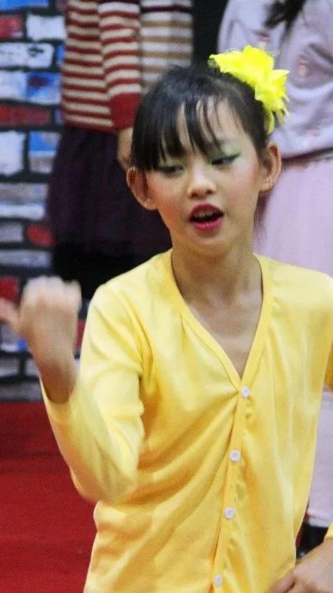 让你瑟瑟发抖地捧腹大笑/力迈中美国际学校卡文特“绿魔先生”