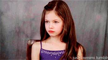 暮光之城贝拉女儿合成照片,暮光之城贝拉死而复生初见女儿