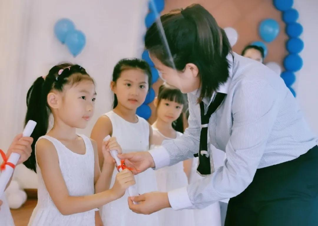 园区速递｜他们毕业了，我们看哭了……