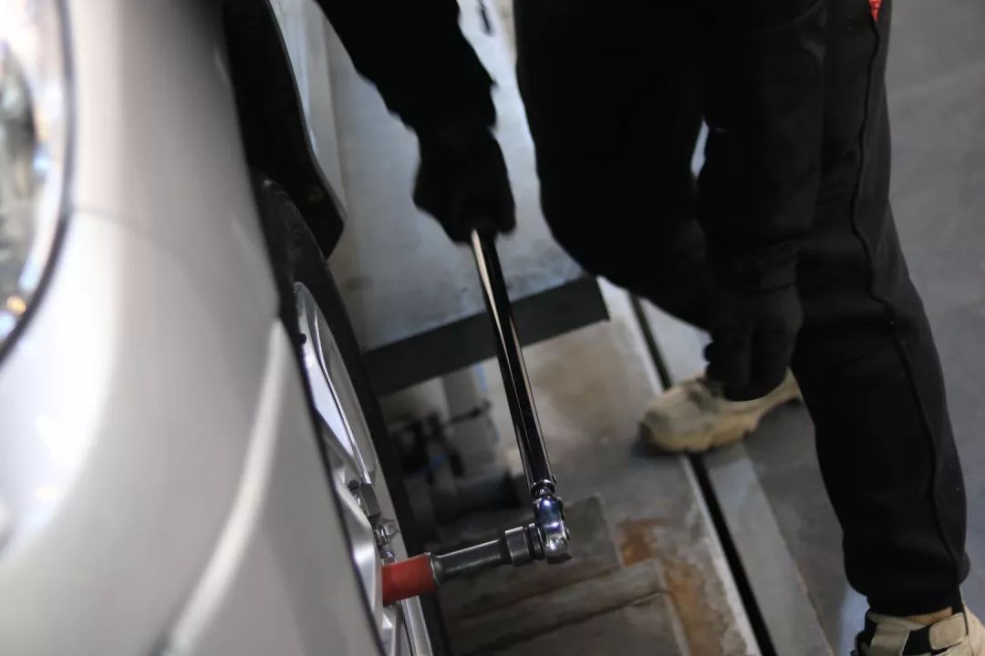 怪兽修车翻新,怪兽修车老车翻新