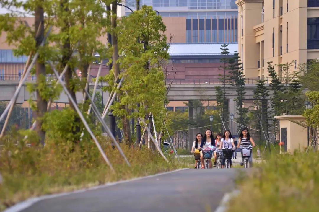 「周末好去处」带你拍澳门大学美景