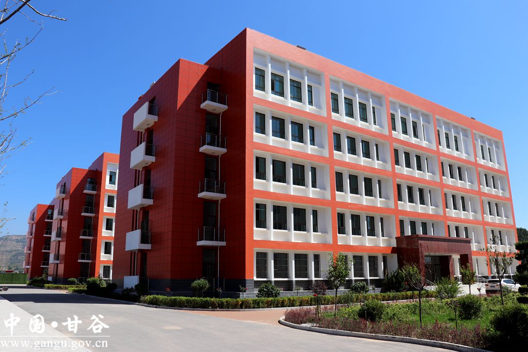 攻坚克难奋力办好人民满意的教育,为办好人民满意的教育作出奉献