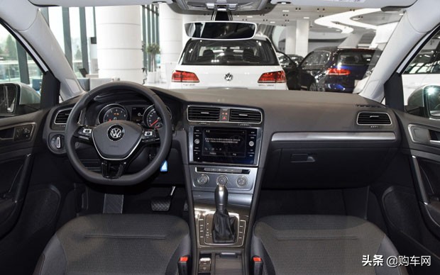 1.8t高尔夫旅行车,进口高尔夫旅行版1.8t多少钱