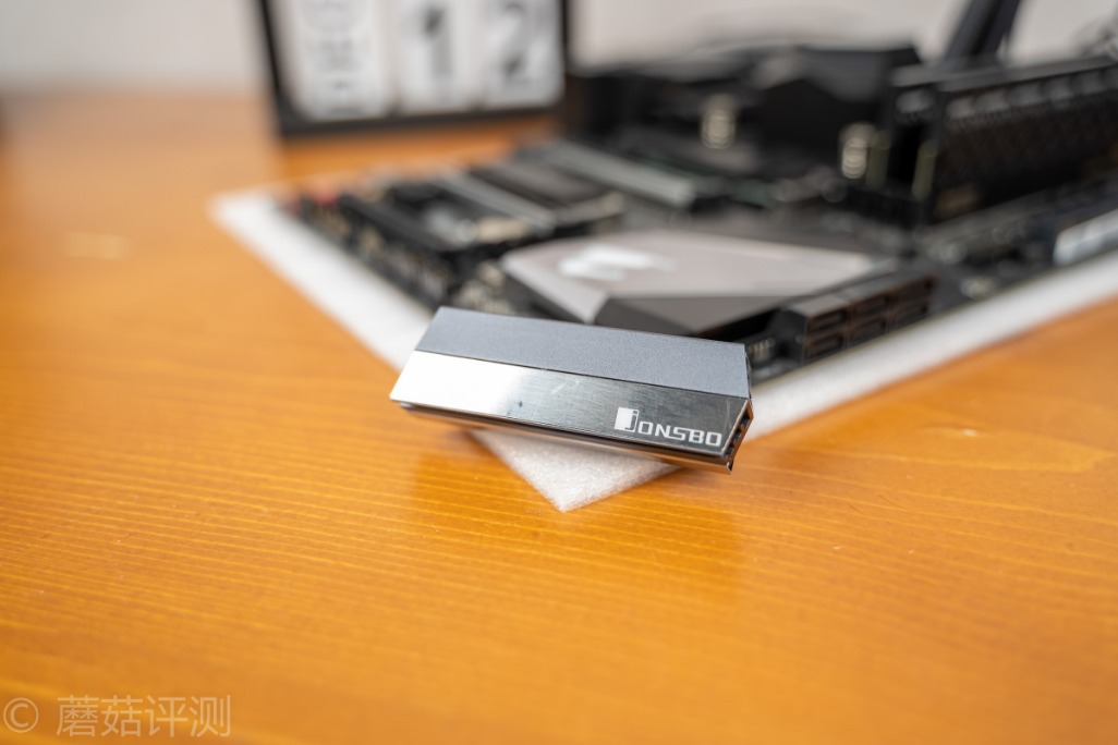 乔思伯m.2散热,乔思伯m2固态