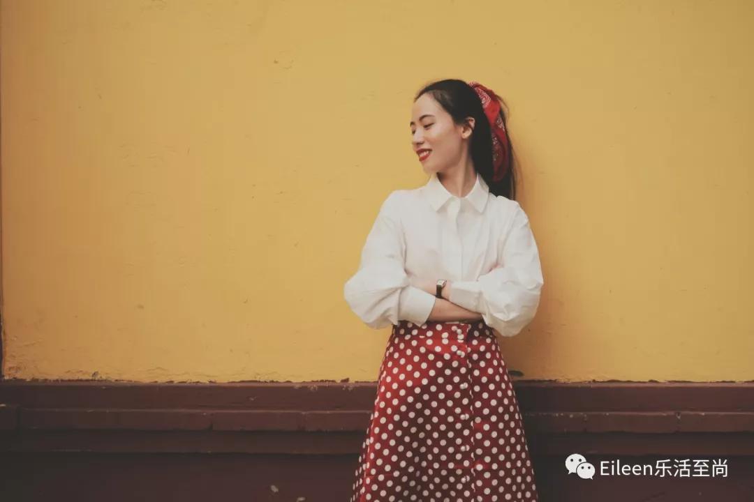 周慧敏穿搭港风,惊艳了90年代的港风周慧敏