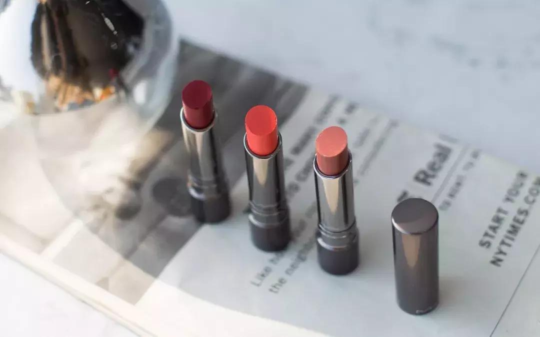 护肤和彩妆哪些需要买好一点的,最近买化妆品有没有什么活动