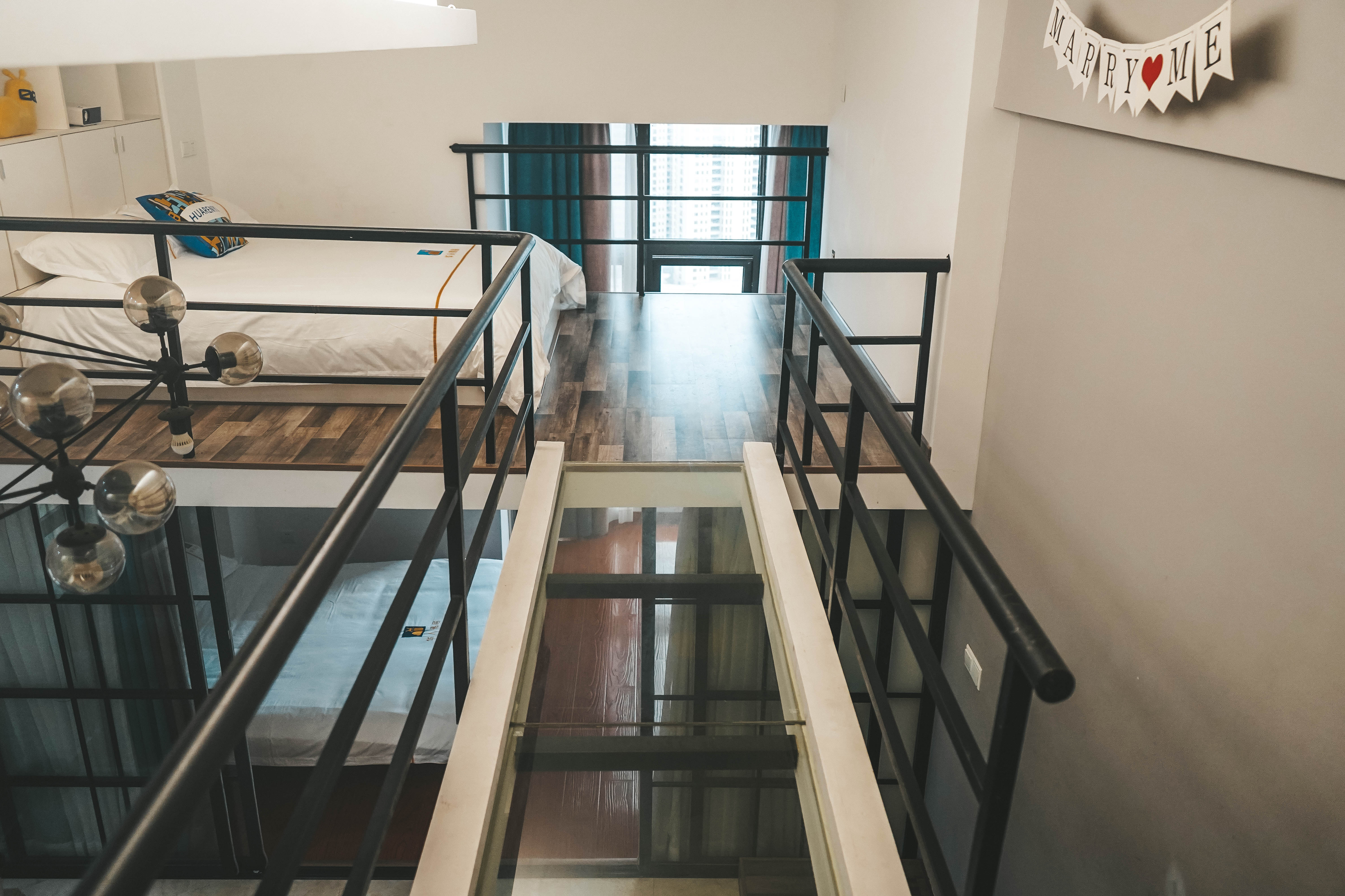 温州南站旁的“家”,屋内藏着玻璃天桥,让你体验足不出户的快感