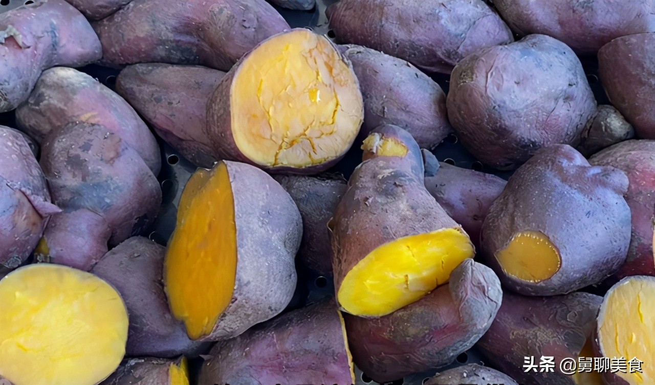 河南大爷大锅烩菜10元,河南小伙大锅菜卖1000份