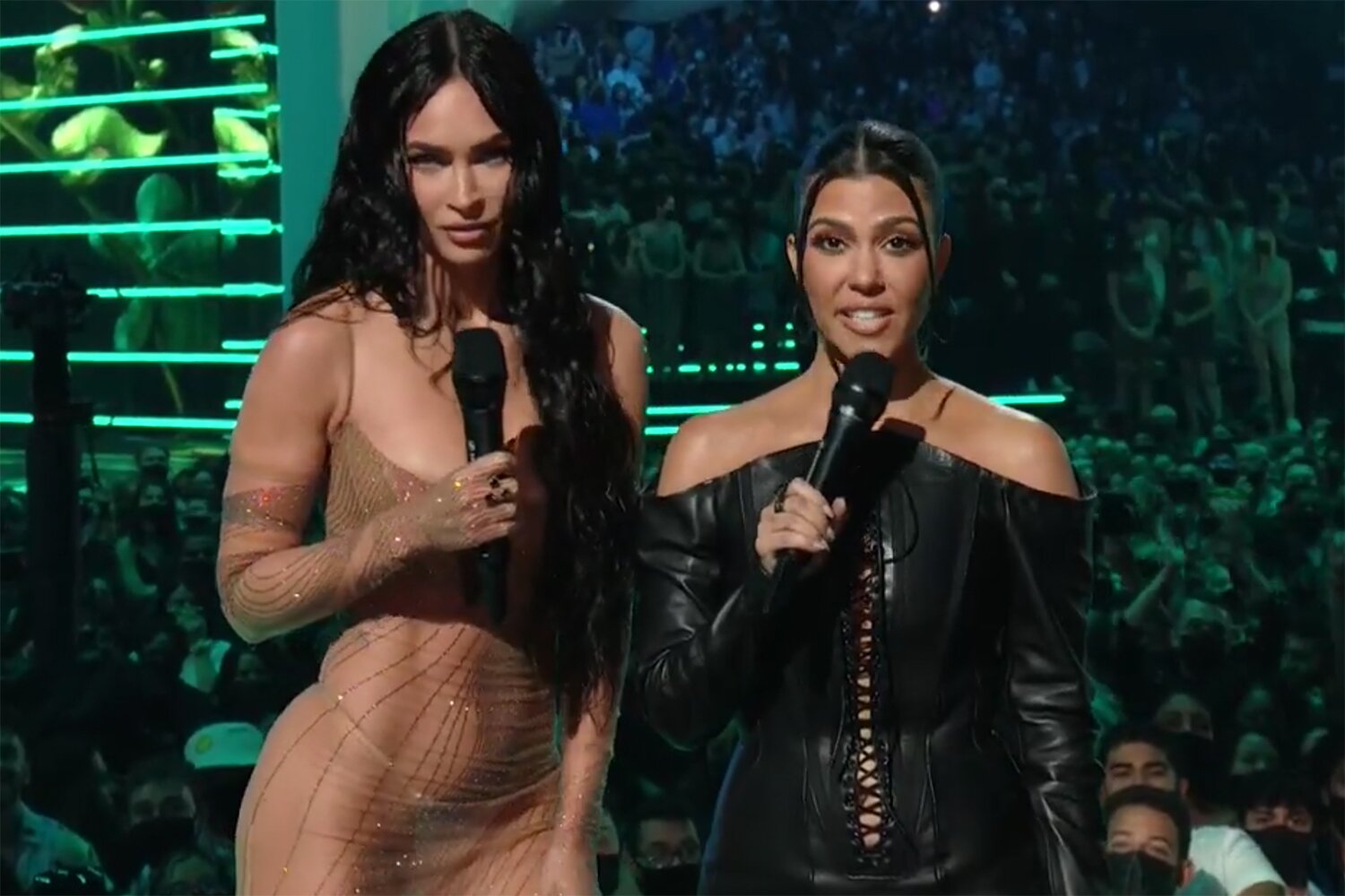 梅根和卡戴珊合影,梅根卡戴珊年轻时