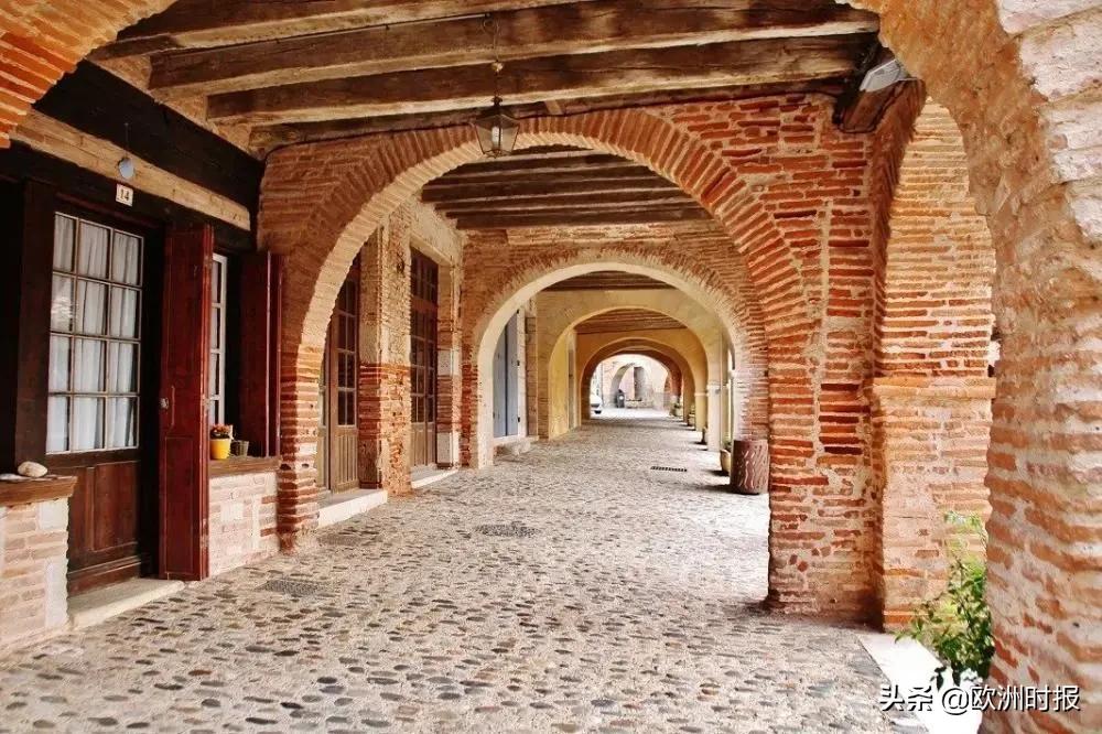 法国十大最美小镇排名,最受欢迎的法国小镇