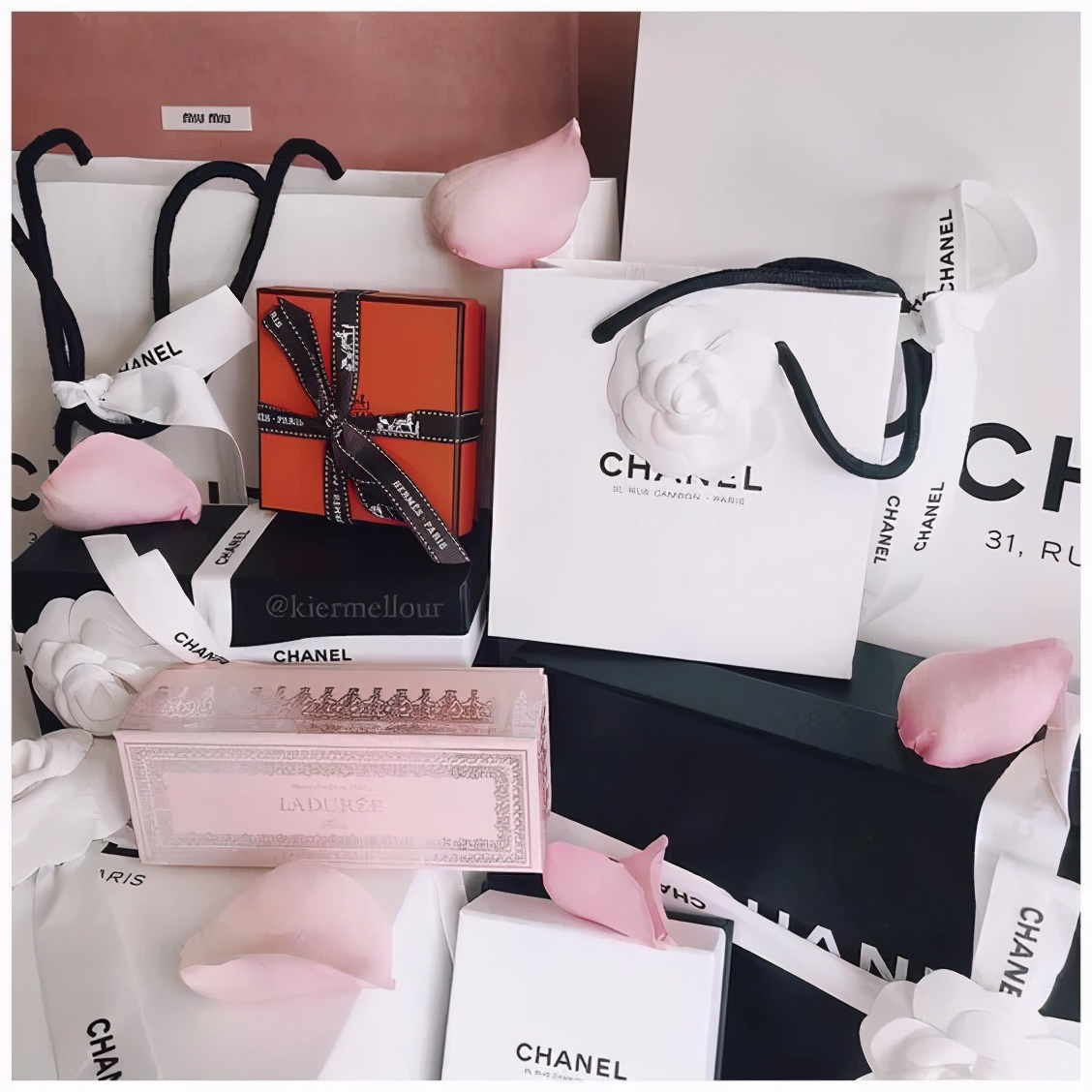 咸鱼25块钱东西包邮合适吗,闲鱼25元chanel