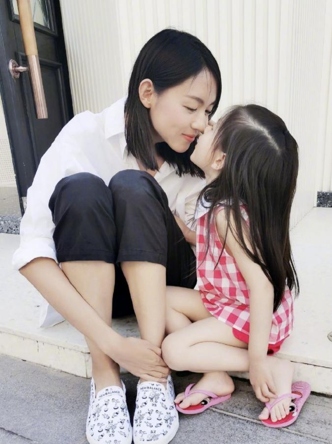 2020年女明星生孩子列表,9位高龄生二胎的女星