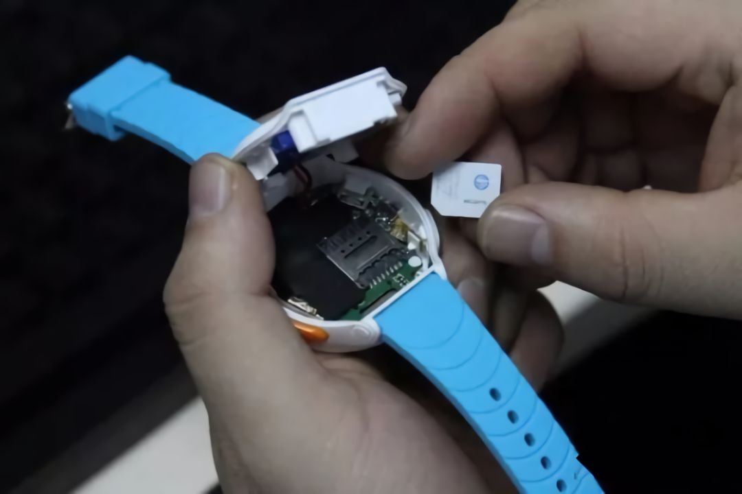 esim卡和sim卡是有区别的吧,esim卡跟手机卡有什么关系