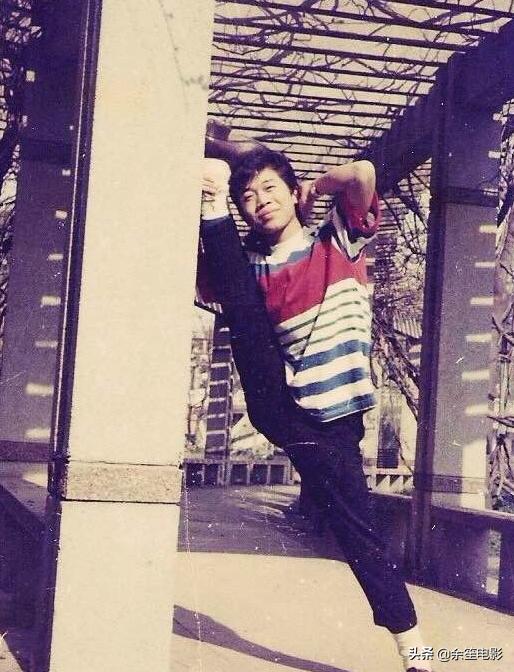 流浪歌手陈星今何在,流浪歌陈星1997年发行专辑