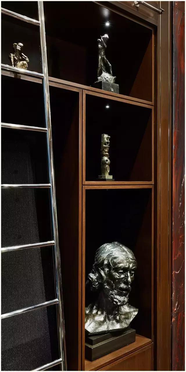 电梯公寓顶层复式,最奢华的顶层复式