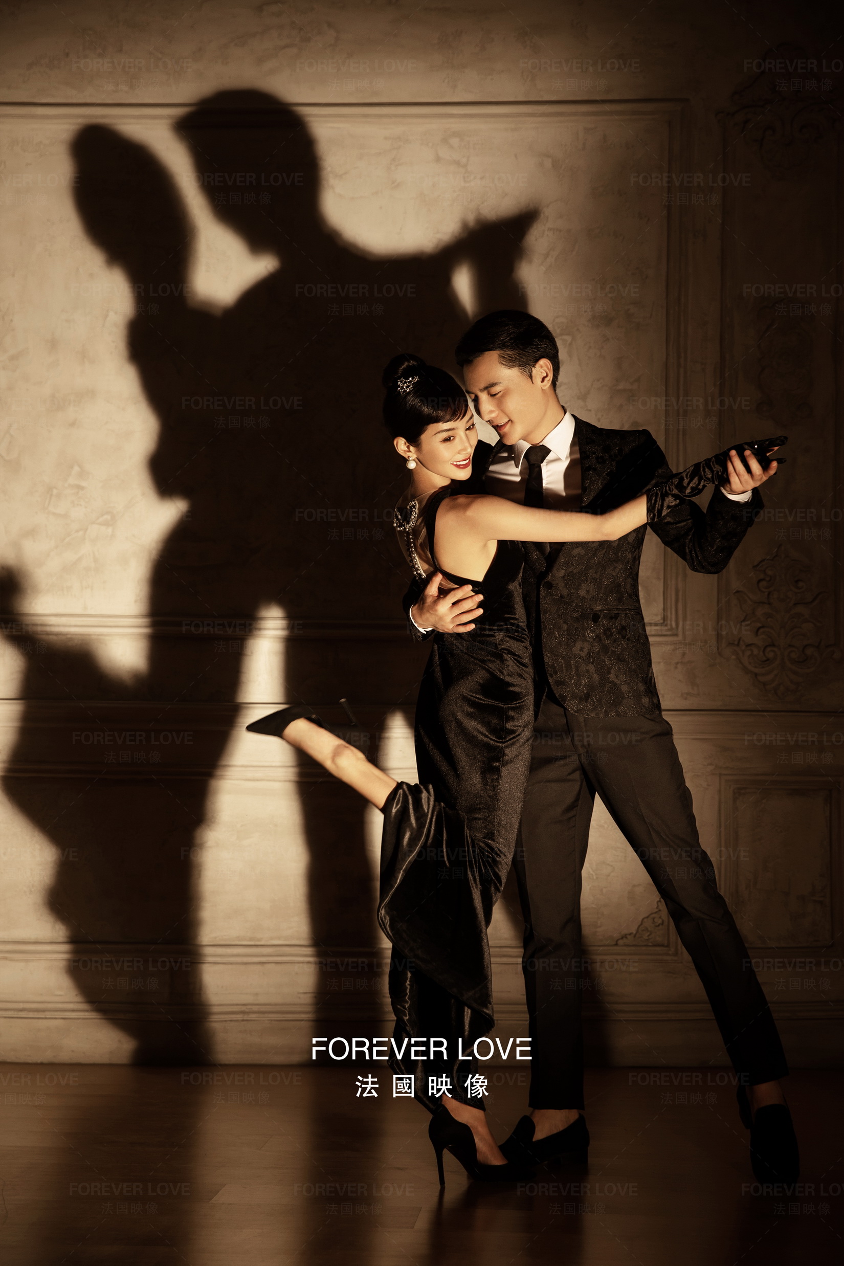 法式文艺浪漫复古风格婚纱照,法式复古风婚纱照和大气轻奢风