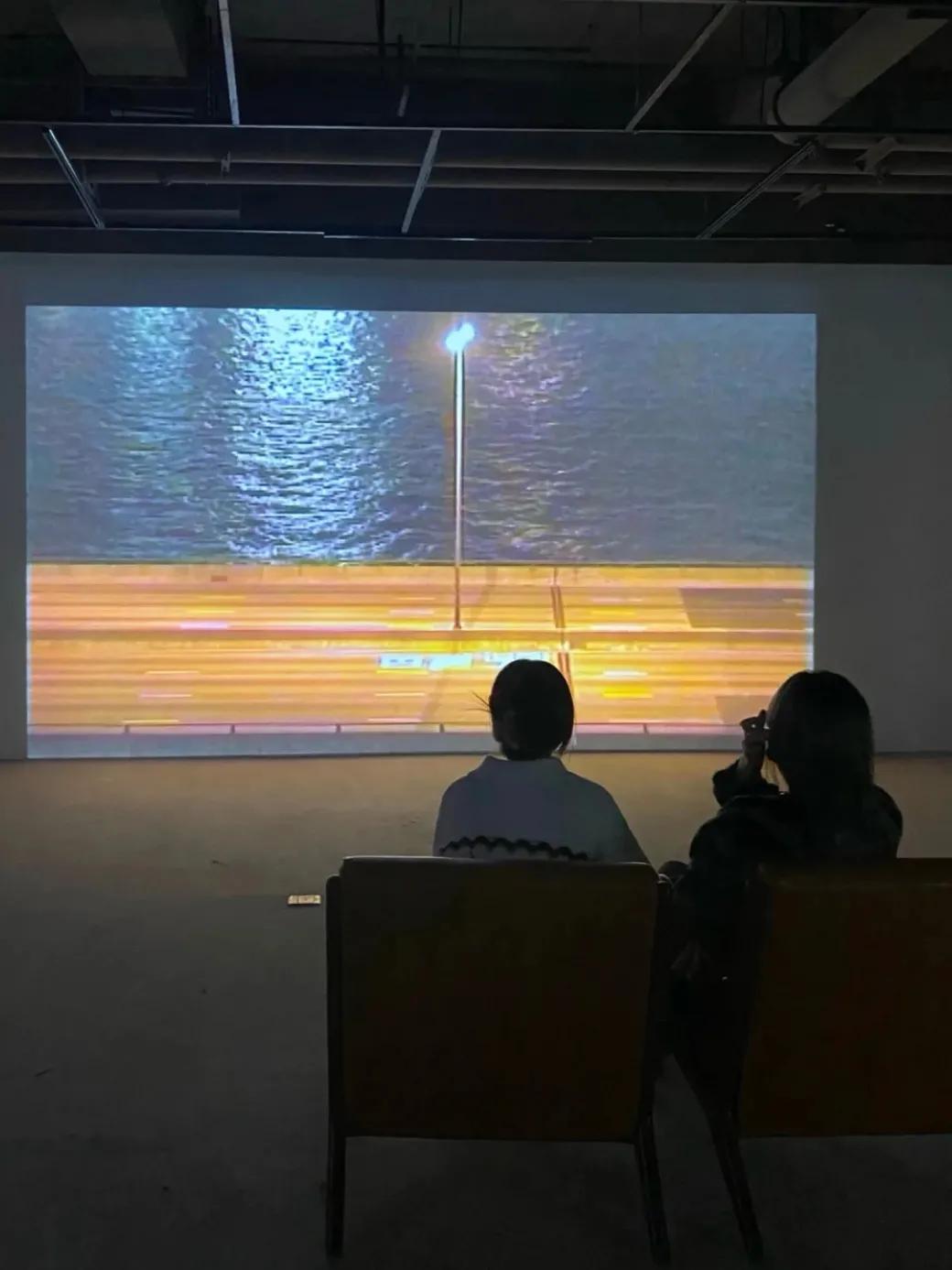 魔都看展推荐,魔都广场舞神仙打架