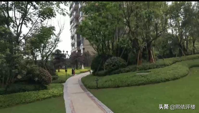 清水价精装房,清水毛坯二手房值得买吗