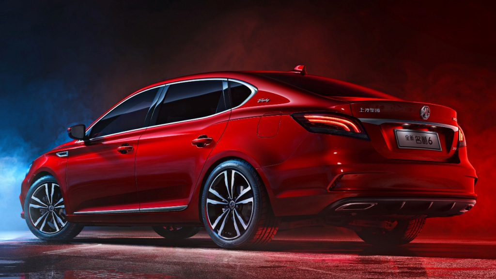 一代经典驾驶者之车,10万元年轻人的第一台车