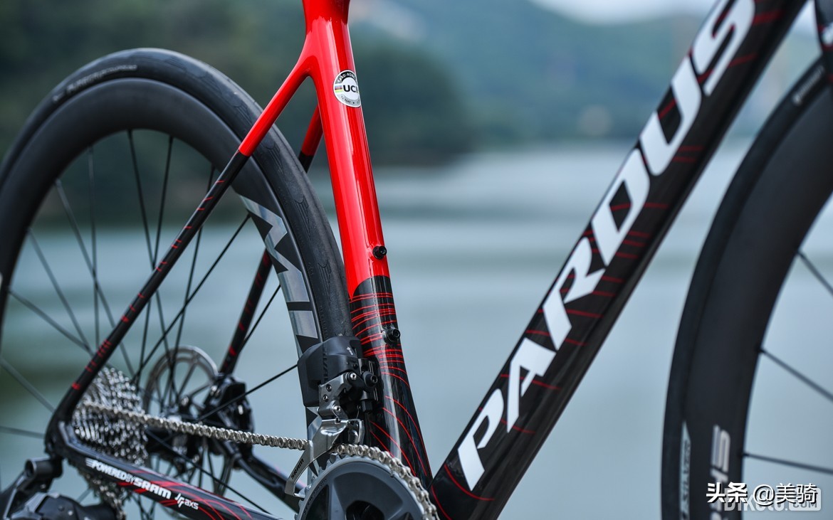 瑞豹robinevo和sparksramevo对比,瑞豹无线电变公路车