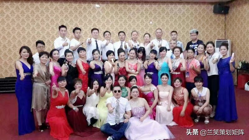 完美遇见女主角,完美遇见美容盘发