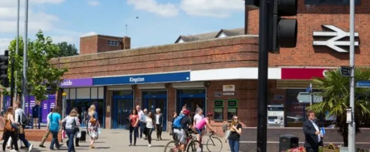 Kensington、Kingston傻傻分不清？带你走进国王的领地金斯顿