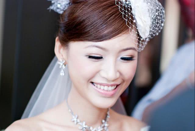 女人结婚的几个阶段,女人结婚第一天该做什么