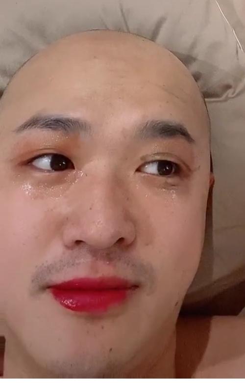 包贝尔女儿包饺子李现评论,包贝尔女儿搞笑饺子化身迷妹李现