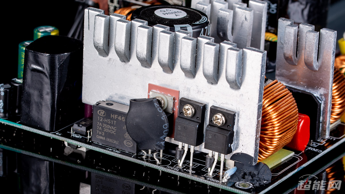 閰峰喎鑷冲皧閲戠墝鐢垫簮g700濡備綍,閰峰喎鑷冲皧g600閲戠墝鐢垫簮娴嬭瘎