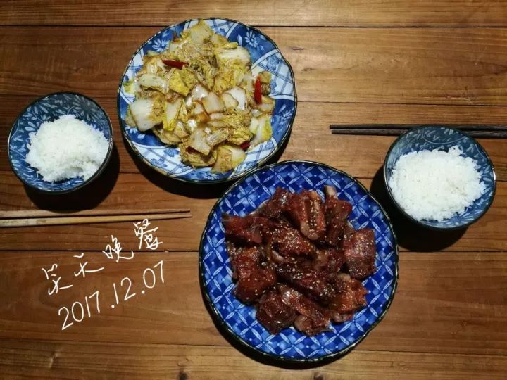 张文宏提醒:高中生早上不许喝粥,吃鸡蛋/牛奶,不吃不许上学