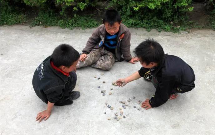 童年这些玩具你还认识吗,这6种童年的玩具你小时候买过吗