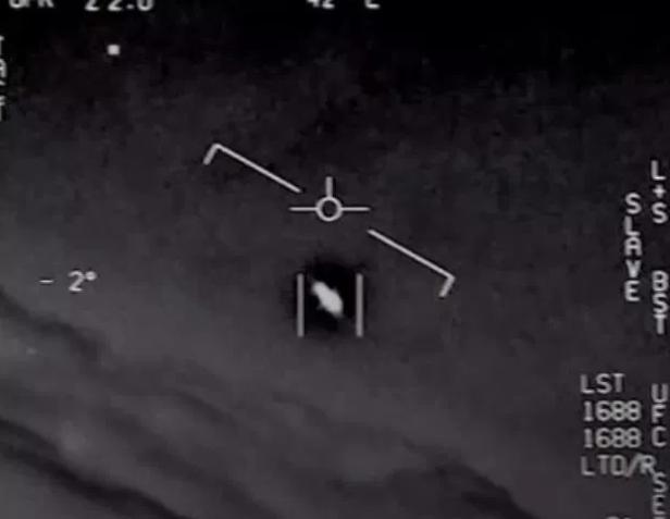 美国军方公开ufo报告,美国军方首次公布ufo视频