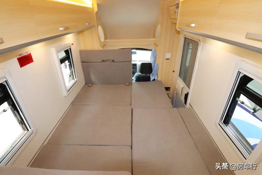 房车价格5-10万元低顶b型房车,房车大全20-30万的c型高档房车