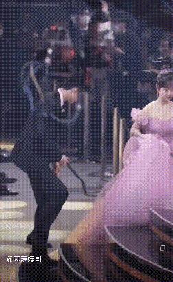 微博之夜谁拿奖谁尴尬,微博之夜为什么能请来这么多人