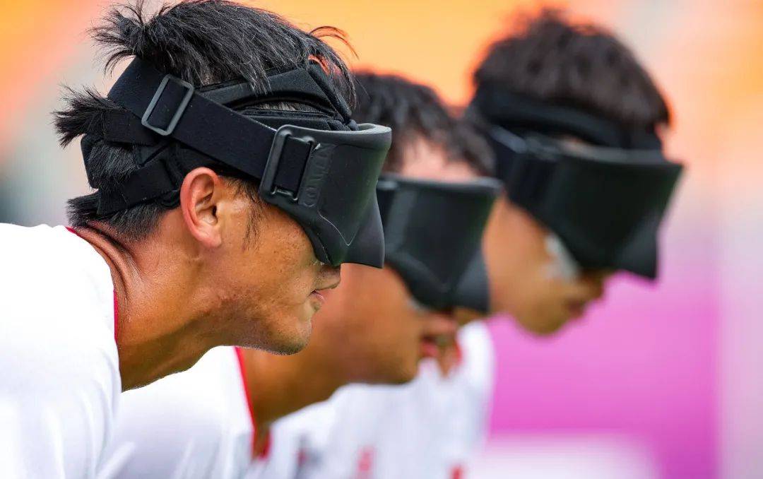 瑙︽懜鍏夋槑,鏈辩憺閾洸浜鸿冻鐞冮槦