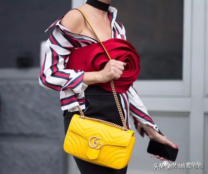 gucci包marmont半月造型 (gucci 双g包marmont测评)