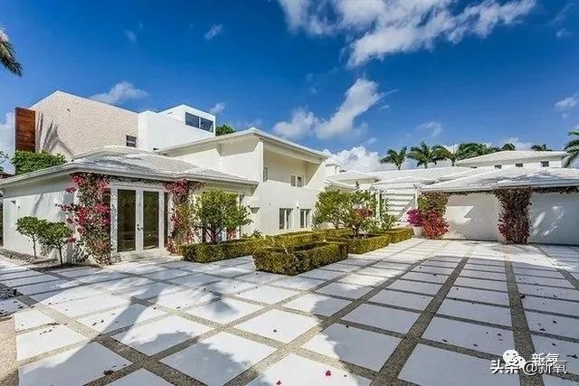 牛X！43岁姐姐长19岁妖精脸，衬得小10岁鲜肉男友像爹…