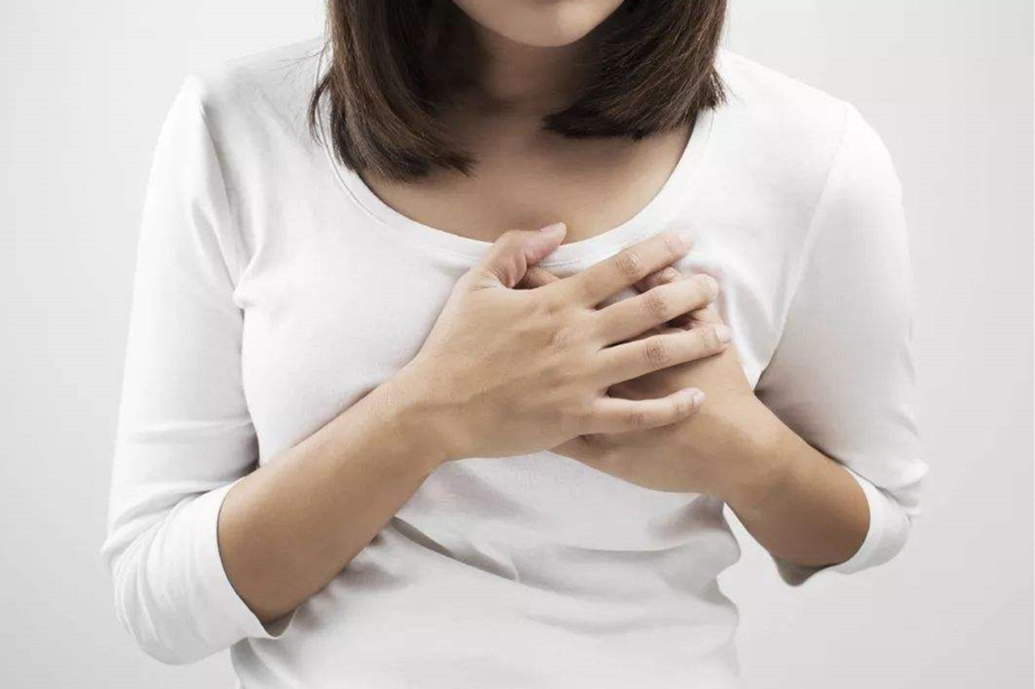 同房之后，若女性这两个部位感觉疼痛，多半是怀孕的征兆