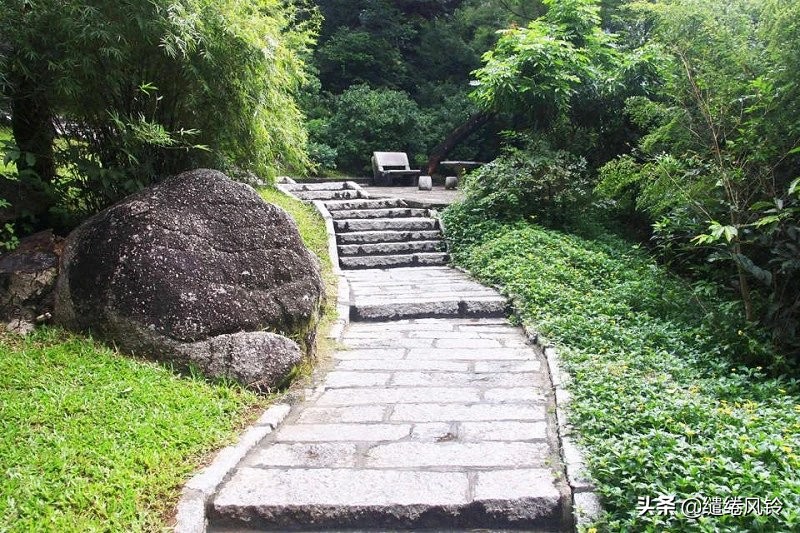 珠海炮台山：镇妖石上的“道家符箓”，揭开百年前沈亚米刺马事件