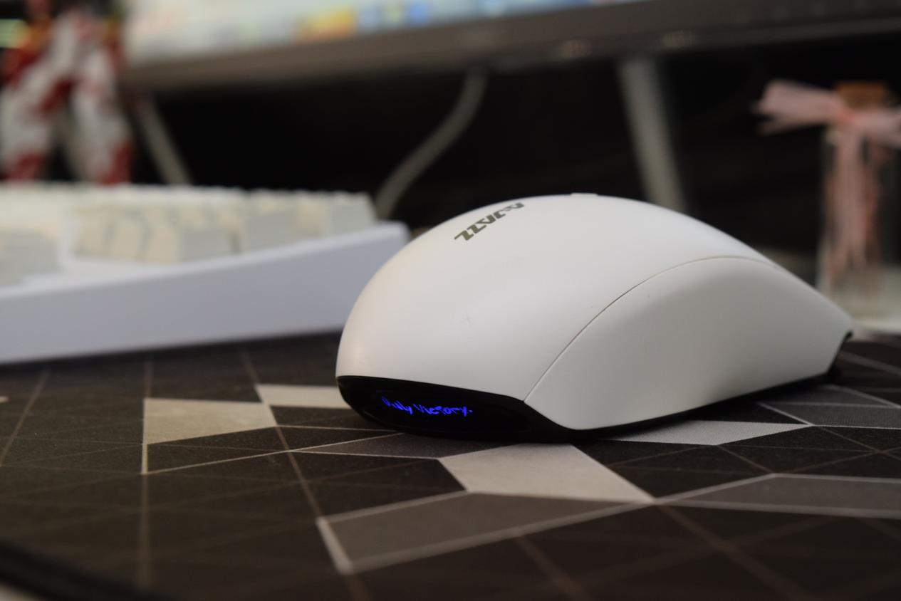 入门级无线游戏鼠标推荐哪款,既能有线又能无线电竞鼠标推荐